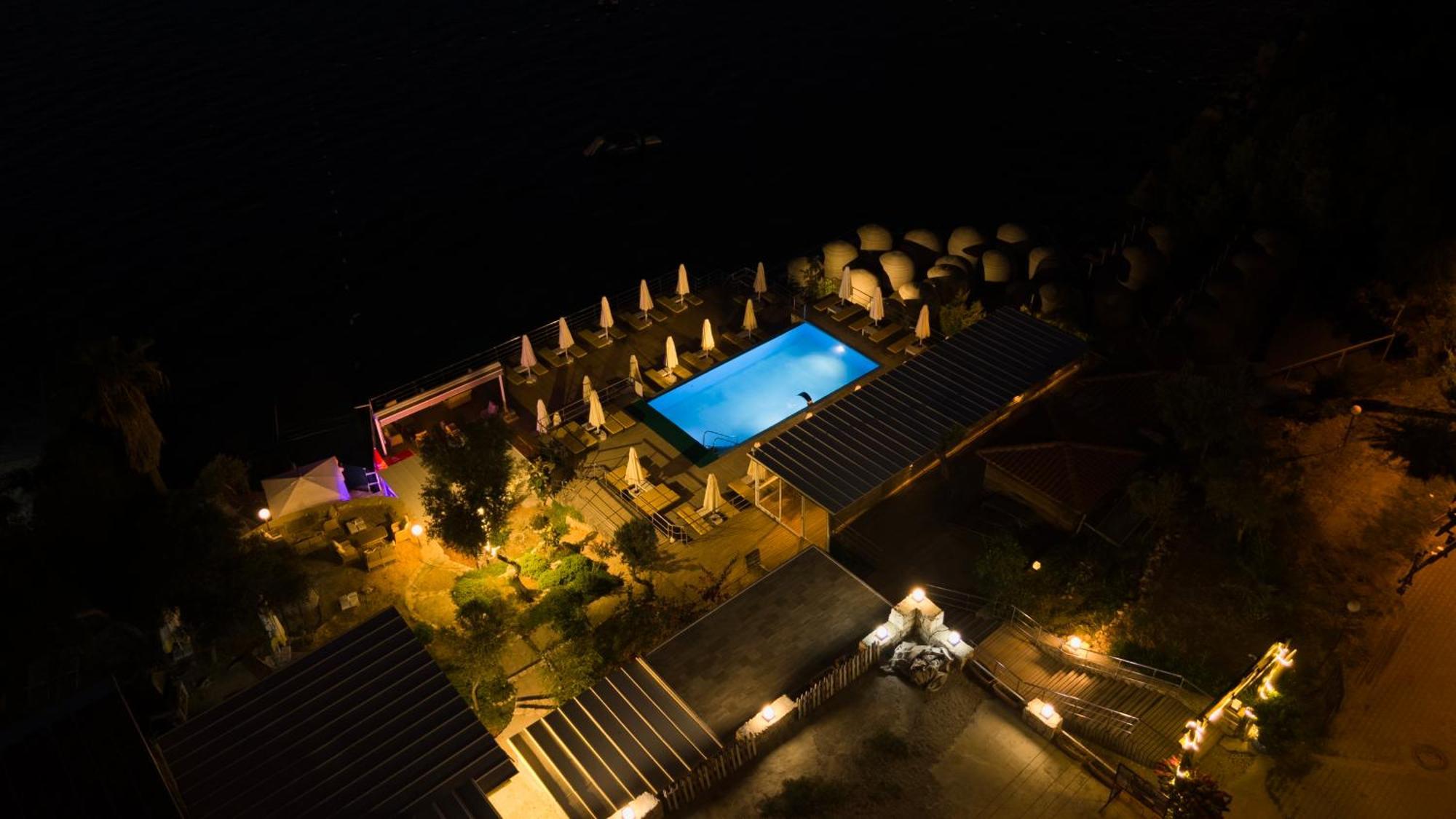 קלקן Greenbeach Hotel מראה חיצוני תמונה